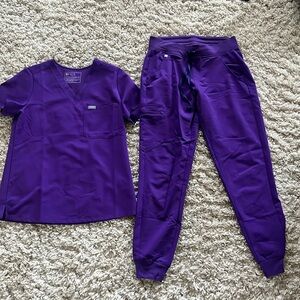 Figs jogger set scrubs